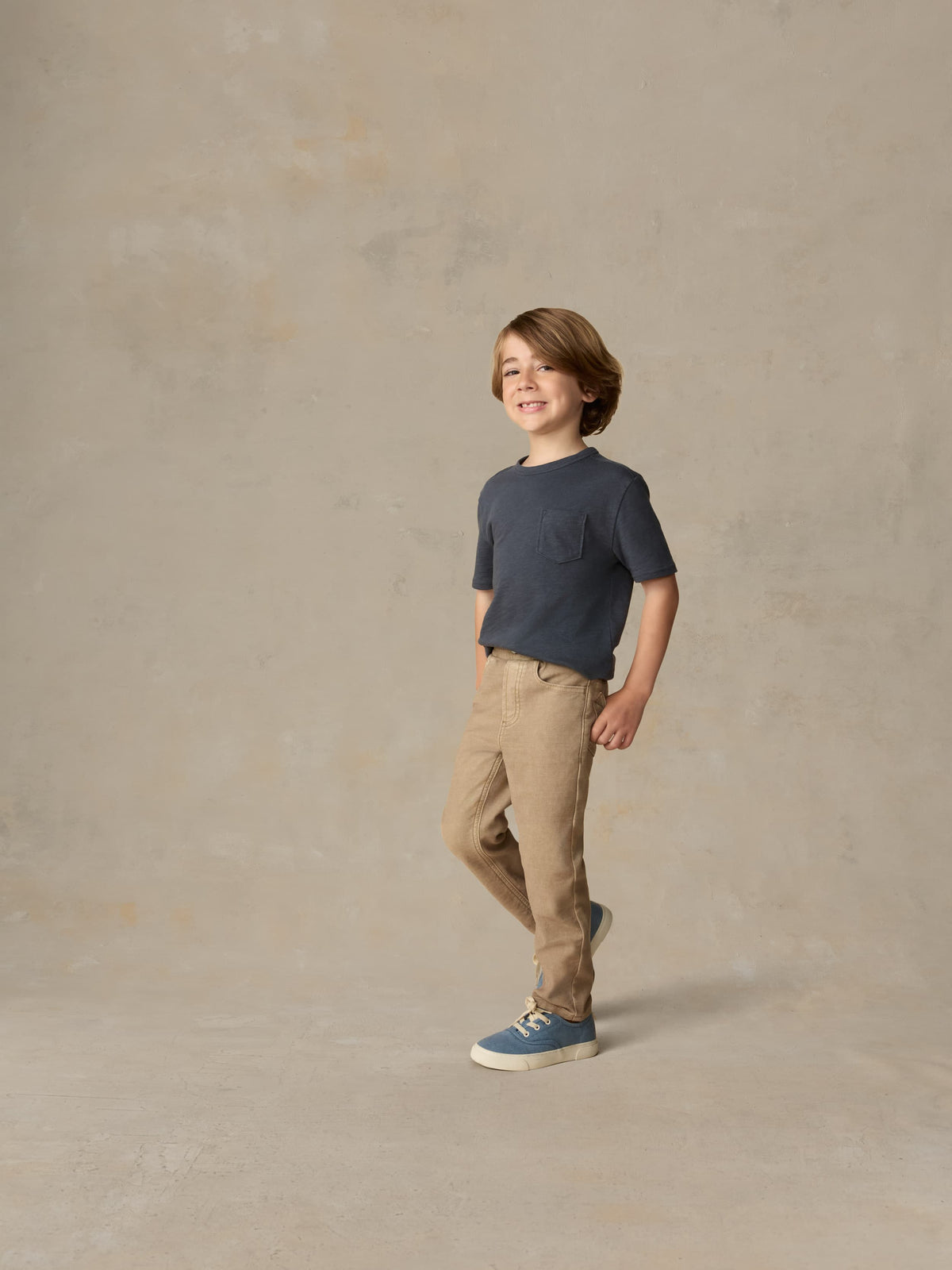 Little Kids Sunwashed Regenerative Pocket Tee - Dune Navy