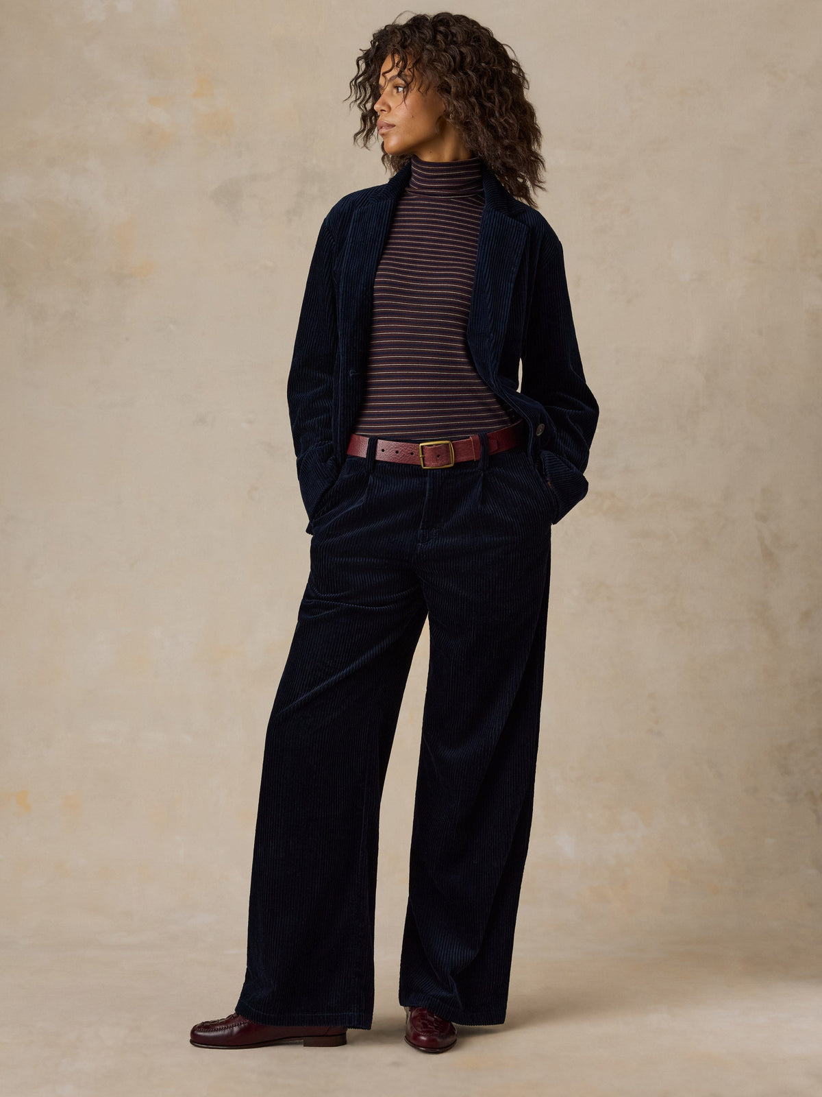 Hawthorne Cord Pleated Trouser - Navy